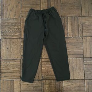 Lululemon olive green pants